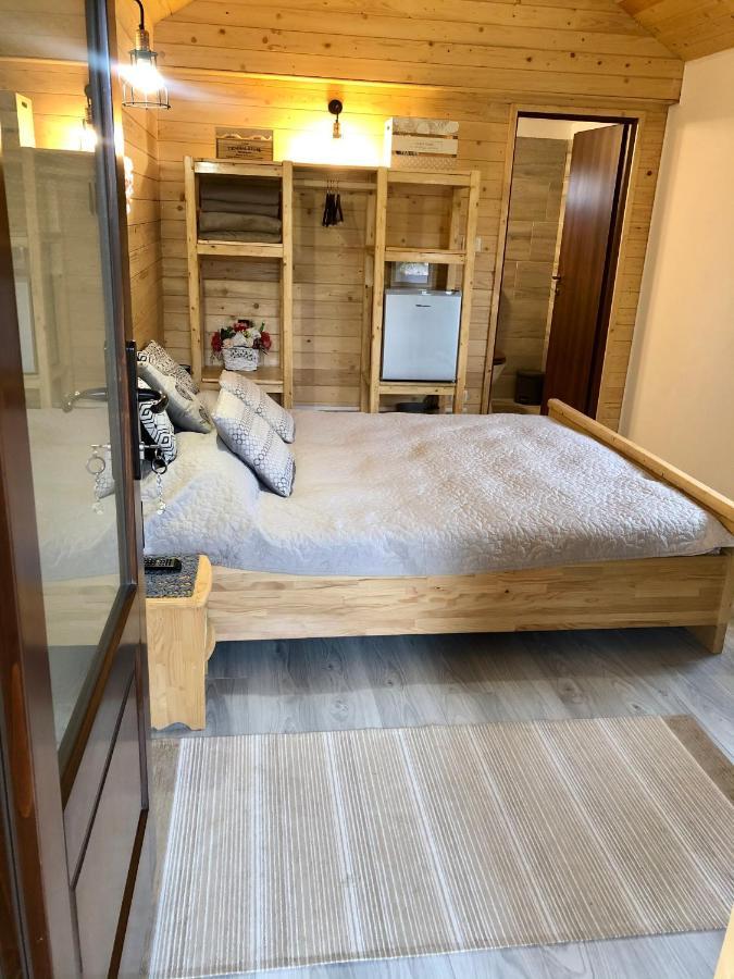 Domeniul Horj Casa Din Cires Moisei Villa Exteriör bild
