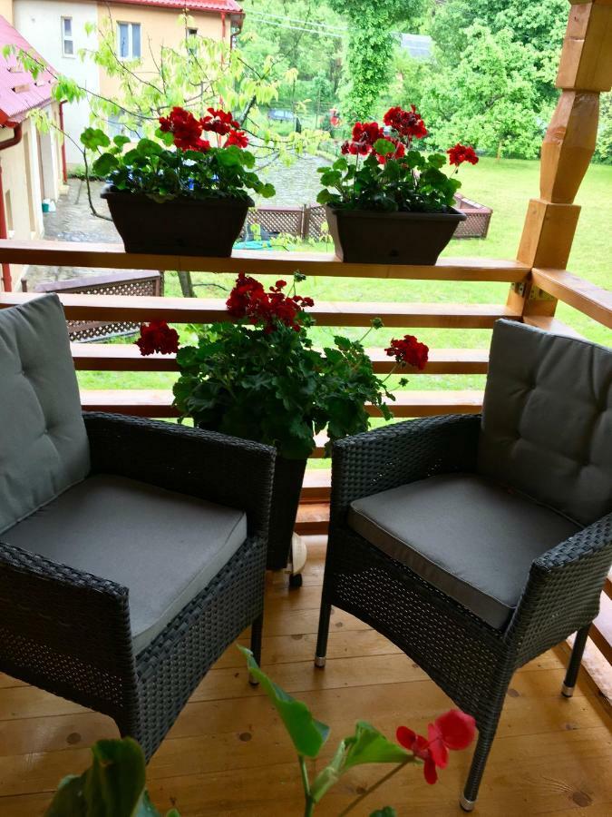 Domeniul Horj Casa Din Cires Moisei Villa Exteriör bild