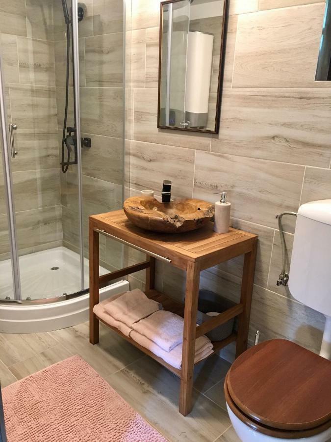 Domeniul Horj Casa Din Cires Moisei Villa Exteriör bild